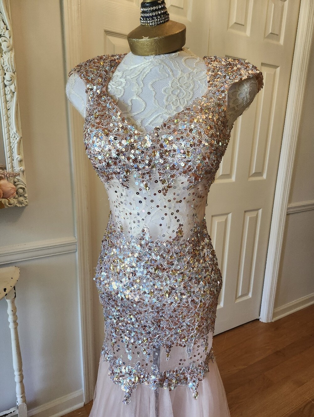 Alyce Paris Rose Gold Sequin Mermaid Open Back Pageant Prom Gown 2010s Size 4 - Picture 3 of 8